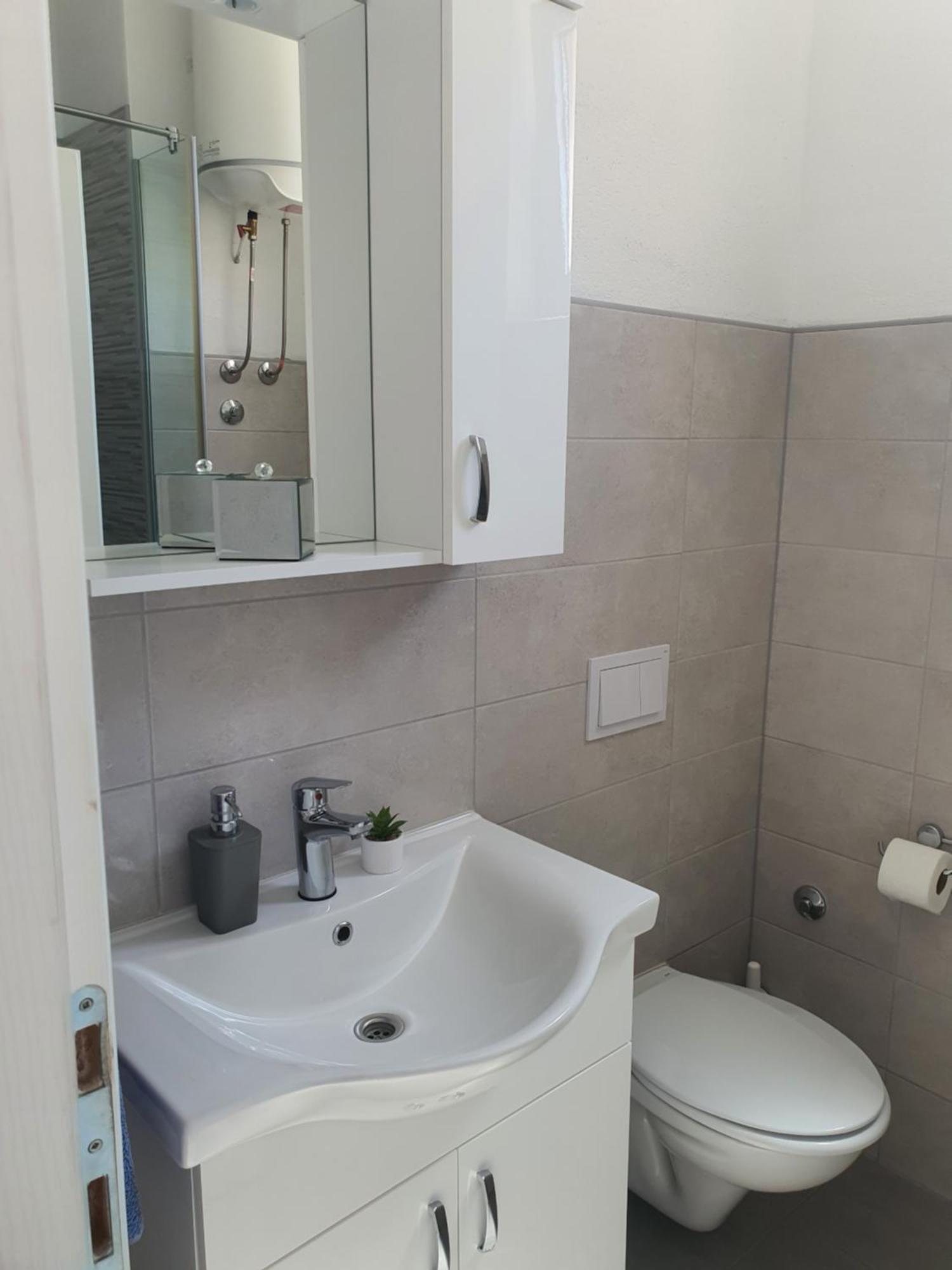 Apartment Rados Dugopolje